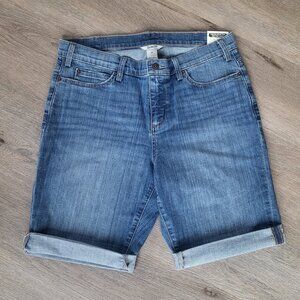 Duluth Trading Co Mid Rise Denim Bermuda Shorts Size 12